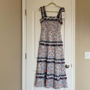 TWOTWINSTYLE Off Shoulder Floral Maxi Dress
